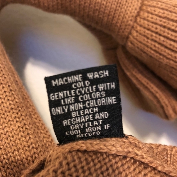 MOON & MADISON Brown Crop Style Sweater with Layered Ruffle Sleeves Size S - Picture 6 of 7